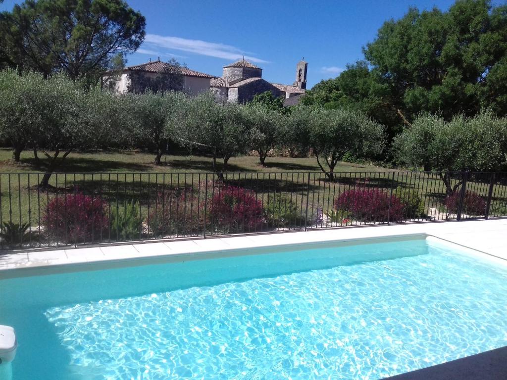 Séjour chez l'habitant La Clastre location d'un studio avec piscine et clim près d'Uzès Chemin des Cruelles, 30190 Bourdic