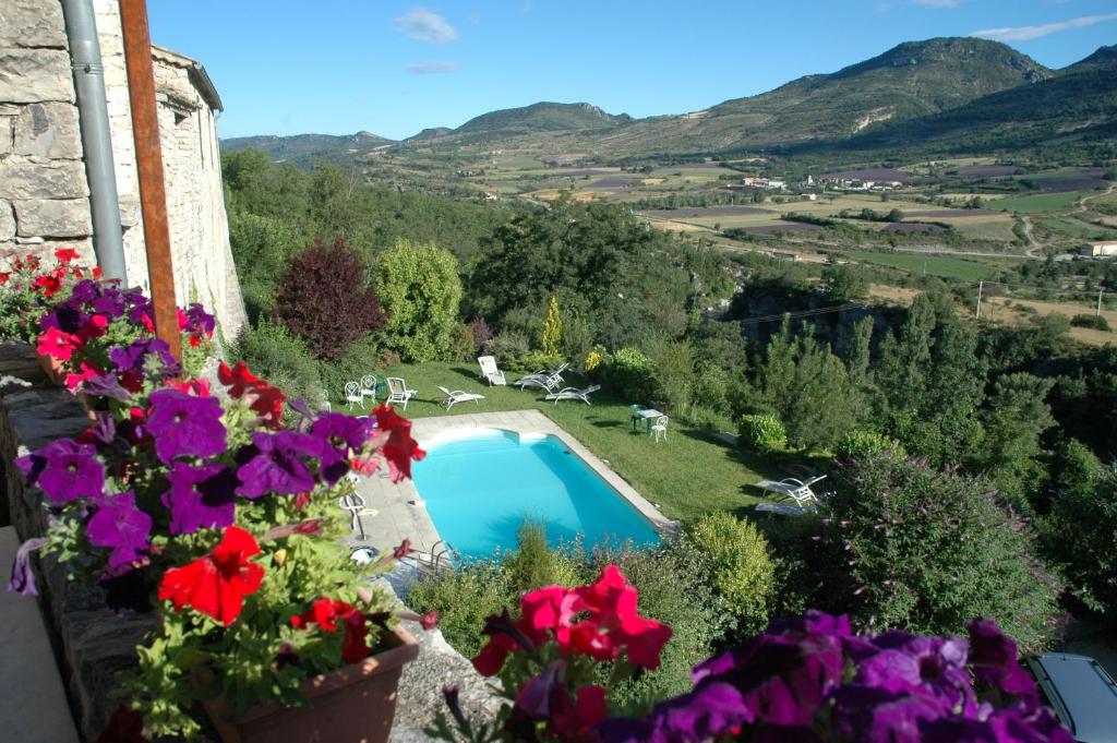 Hôtel La Clavelière Auberge La Clavelière, 26170 Saint-Auban-sur-lʼOuvèze