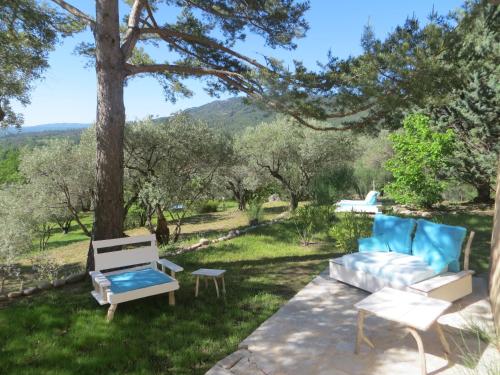 B&B / Chambre d'hôtes La Clorinde chemin du Jas du colombier Moustiers-Sainte-Marie