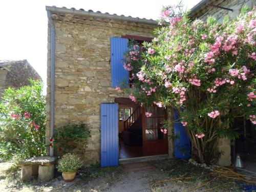 Appartements La Colline d'Eyzahut Gites en Drôme Provençale Chemin La Batarde Pont-de-Barret