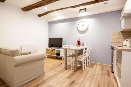 Appartement La Coquette - Tout confort - 100m du Canal - Calme - Wifi 2 Rue Saint-Paul Malestroit