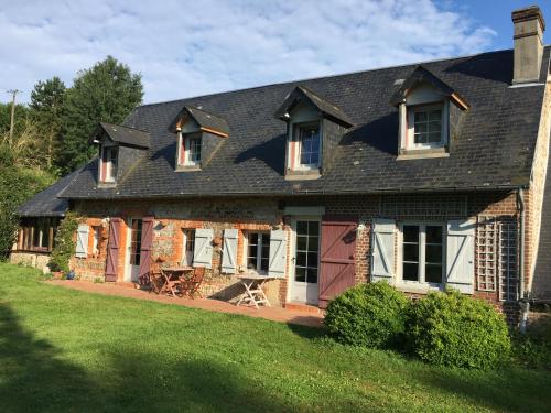 La Cour Martin à 7 km d'Etretat-Gîte classé 3 étoiles Cuverville france