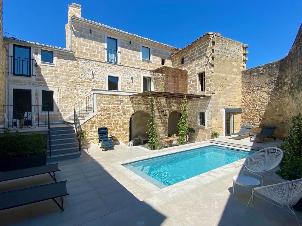 B&B / Chambre d'hôtes La Cour St Siffret- Uzès 1 Rue du Ranc, 30700 Saint-Siffret