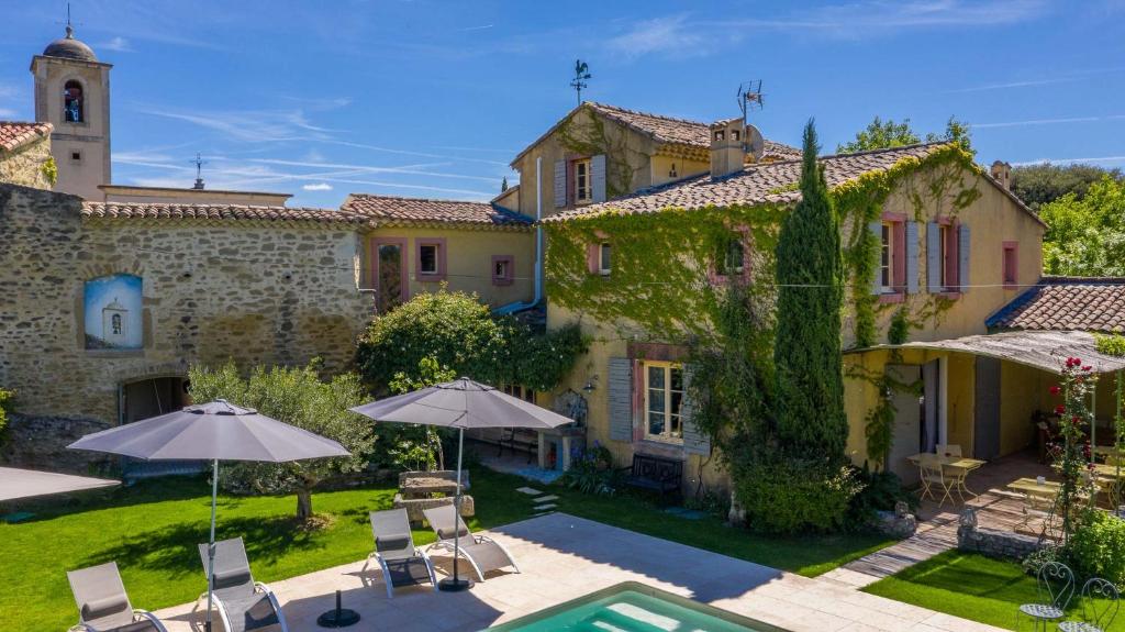 Maison de vacances La Demeure de Cybèle - Gite de charme pour 10 personnes en Drôme Provencçale 2 Le Village, 26230 Colonzelle