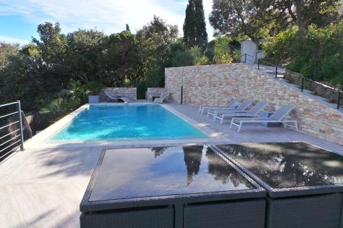 Villa La DÉTENTE 3149 98 Av Maurin Des Maures Les Issambres