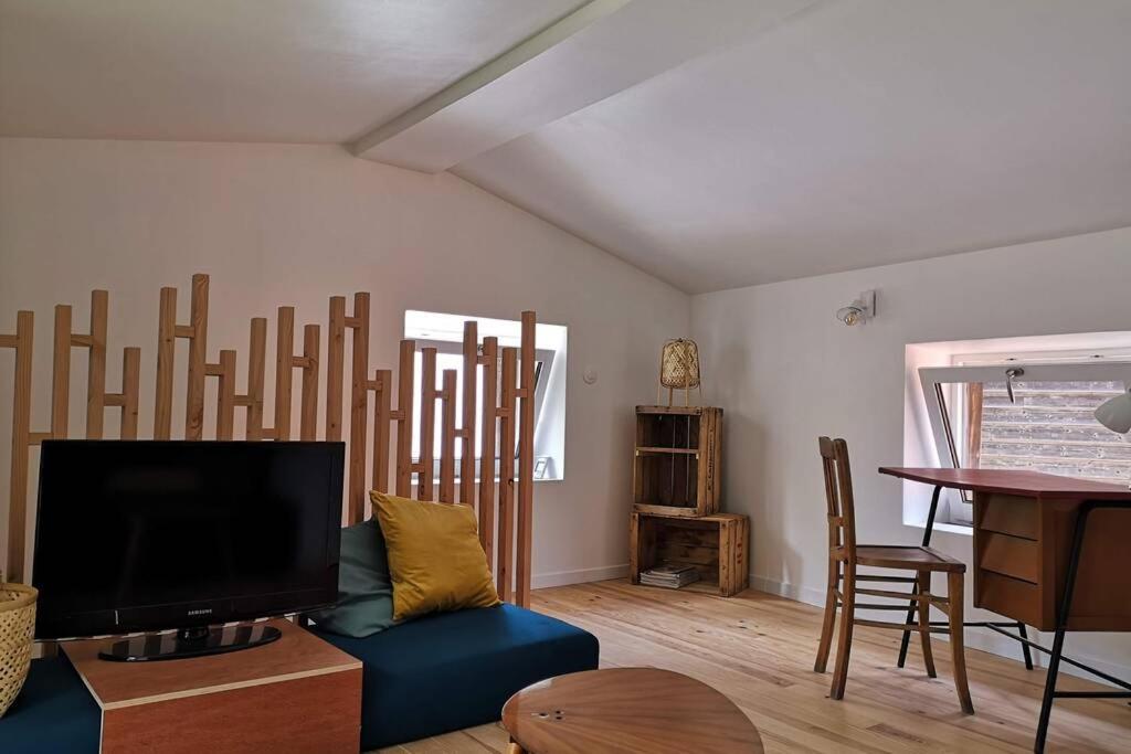 Maison de vacances La Dilettante, petite maison rénovée, avec jardin 10 Impasse d'Heyrand, 63910 Vertaizon