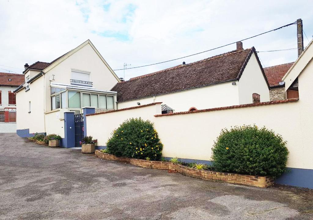 Maison de vacances La Dimanche 1 Rue du Pont, 51480 Reuil-sur-Marne