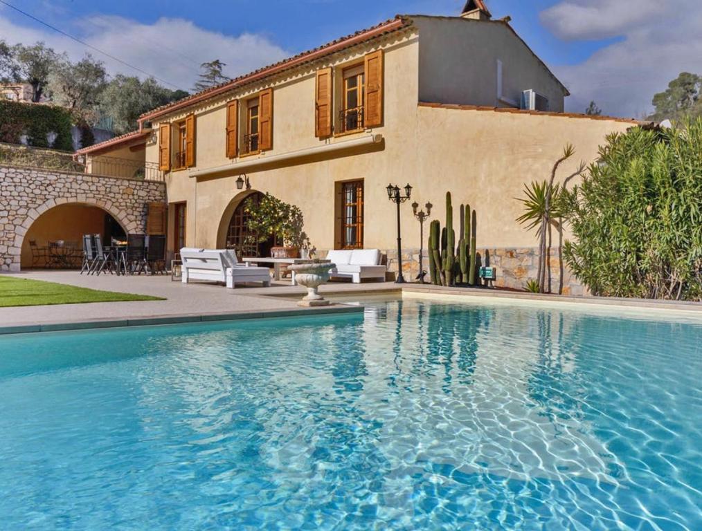 Villa La Dolce Villa near St Paul de Vence de Fontfouranne, 425, 06480 La Colle-sur-Loup