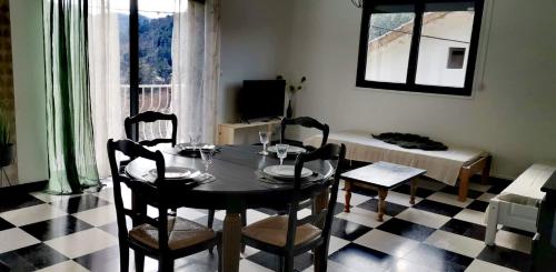 La Dolce vita gîte avec terrasse et vue Vals-les-Bains france