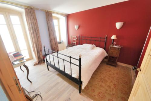 B&B / Chambre d'hôtes La Drapière Place du Foirail Fay-sur-Lignon