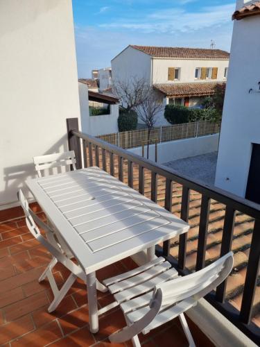 Appartement la farigoulette le vaccares 3 appartement n°28 2 avenue des Massoucles Les Saintes-Maries-de-la-Mer