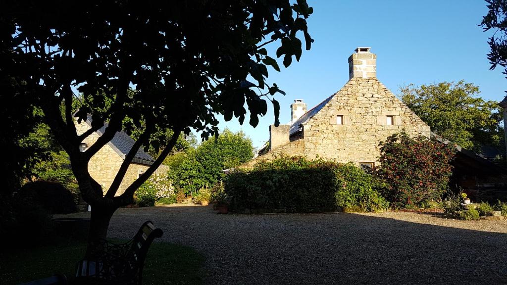 Maison d'hôtes La Ferme de Kerhors Kerhors, 29120 Tréméoc