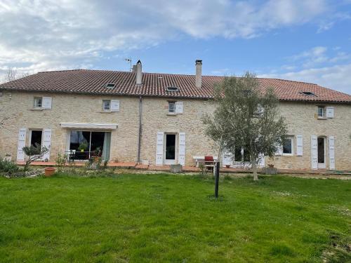 Maison d'hôtes LA FERME DE VILLENEUVE 146 Lieu dit Villeneuve Saint-Antoine