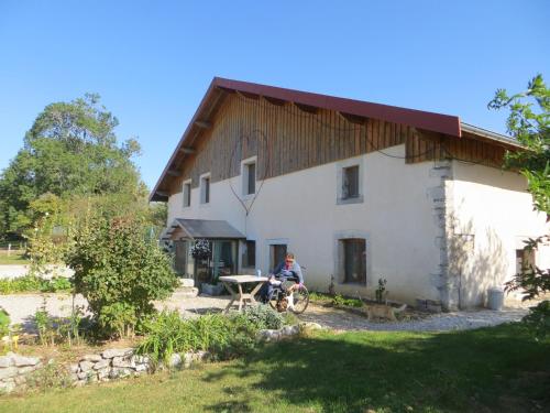 B&B / Chambre d'hôtes La ferme du bonheur Le Creusot 4 Pré Prévot Pierrefontaine-les-Varans
