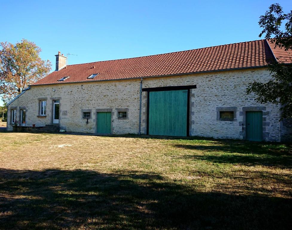 Maison de vacances La fermette des Étangs Les Faux, 58330 Crux-la-Ville