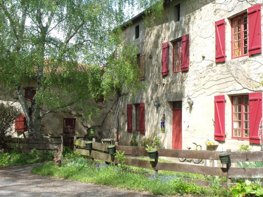 Maison d'hôtes La Flambée Lieu-dit Thoveyrat, 87300 Blond