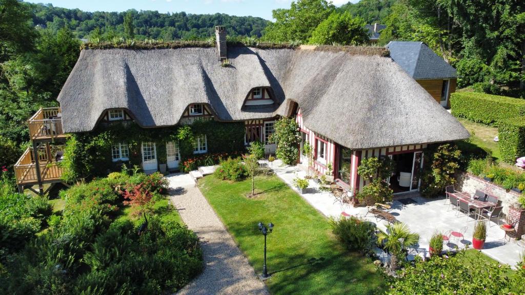 Maison d'hôtes LA FONTAINE ROMY 692 CHEMIN DU MOULIN, 14600 Genneville