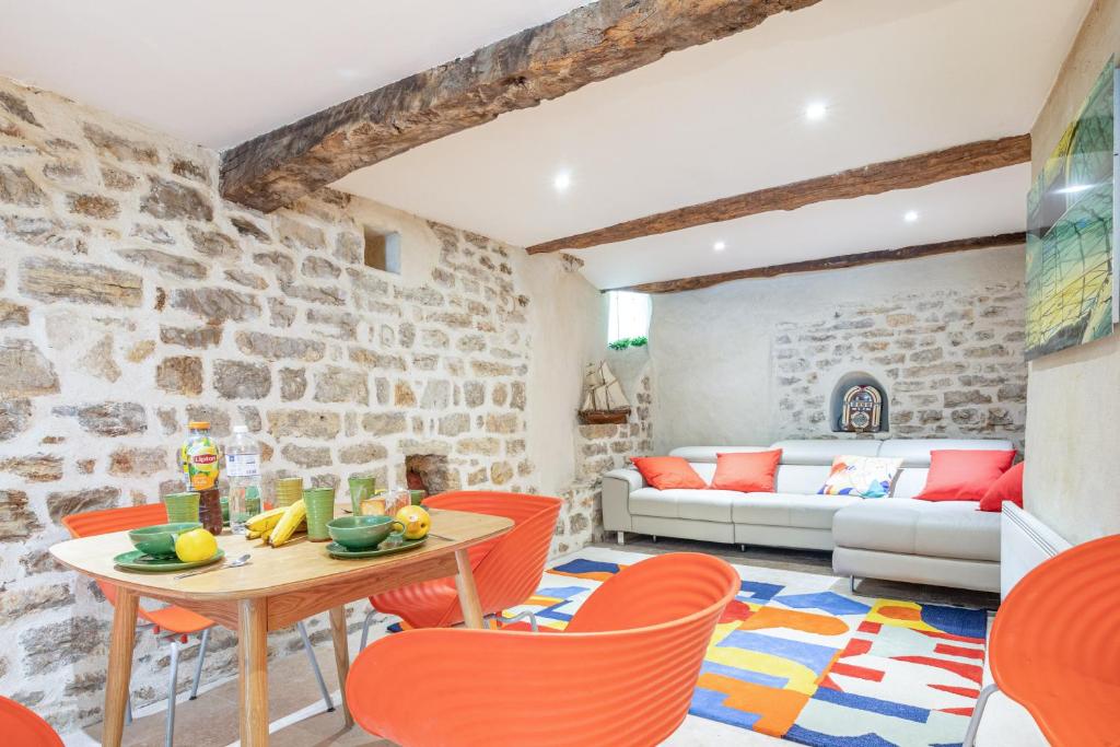 Maison de vacances La Forge des Templiers 4 rue Saint-Michel, 83510 Lorgues