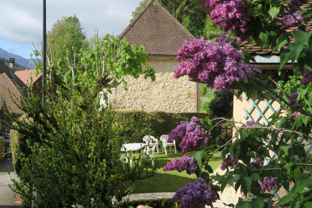 Maison de vacances LA FRACELINE la fracette, 73670 Saint-Pierre-dʼEntremont