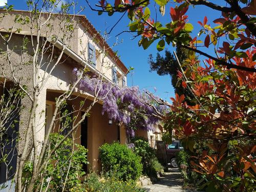 La Garrigue YourHostHelper Montarnaud france