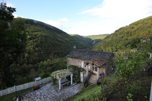 La Gorge Lacrouzette france