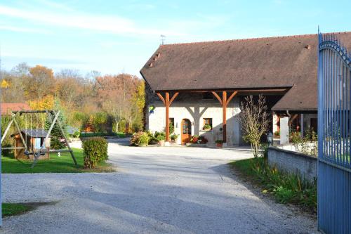 B&B / Chambre d'hôtes La Grange de Félix 115 rue Derrière Fontainebrux