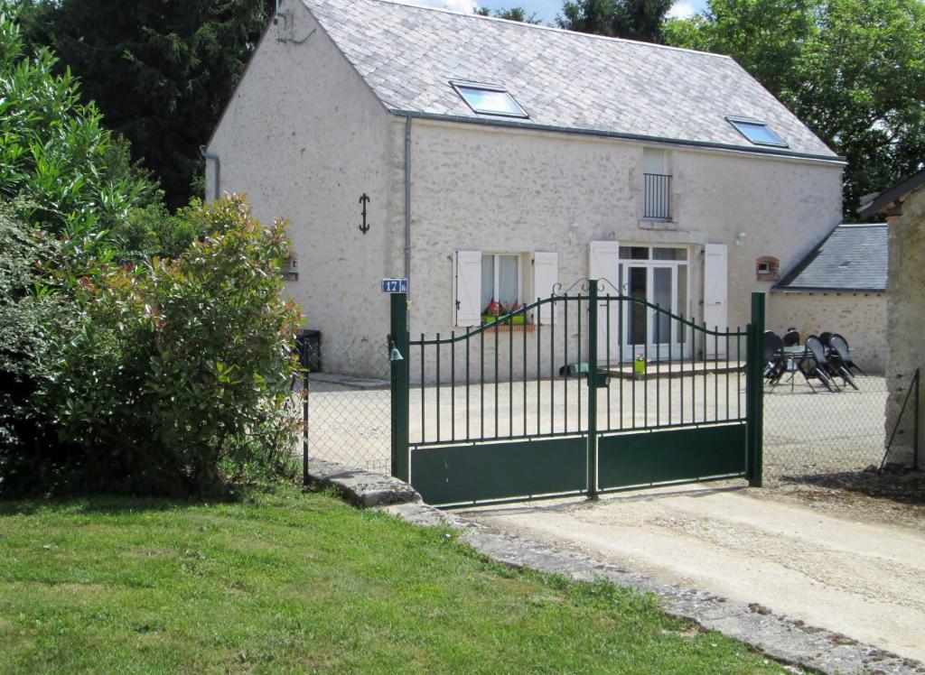 Maison de vacances La grange de Ninon 17 bis rue jean de morvilliers, 41500 La Chapelle-Saint-Martin-en-Plaine