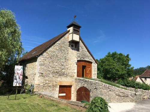 La Grange Du Noyer Cornac france