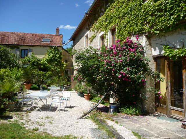 Séjour à la ferme La grange La Ferme de Borgirault, 21580 Grancey-le-Château