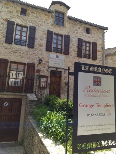 B&B / Chambre d'hôtes LA GRANGE TEMPLIERE 2018 Au pied du château Rue du Valat Peyreleau