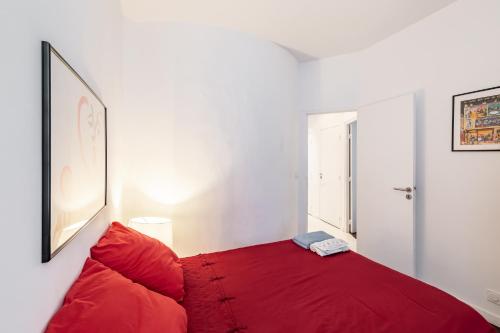 Appartement LA JOLIETTE- Spacieux et lumineux, 4 couchages 17 Rue Pierre Albrand Marseille