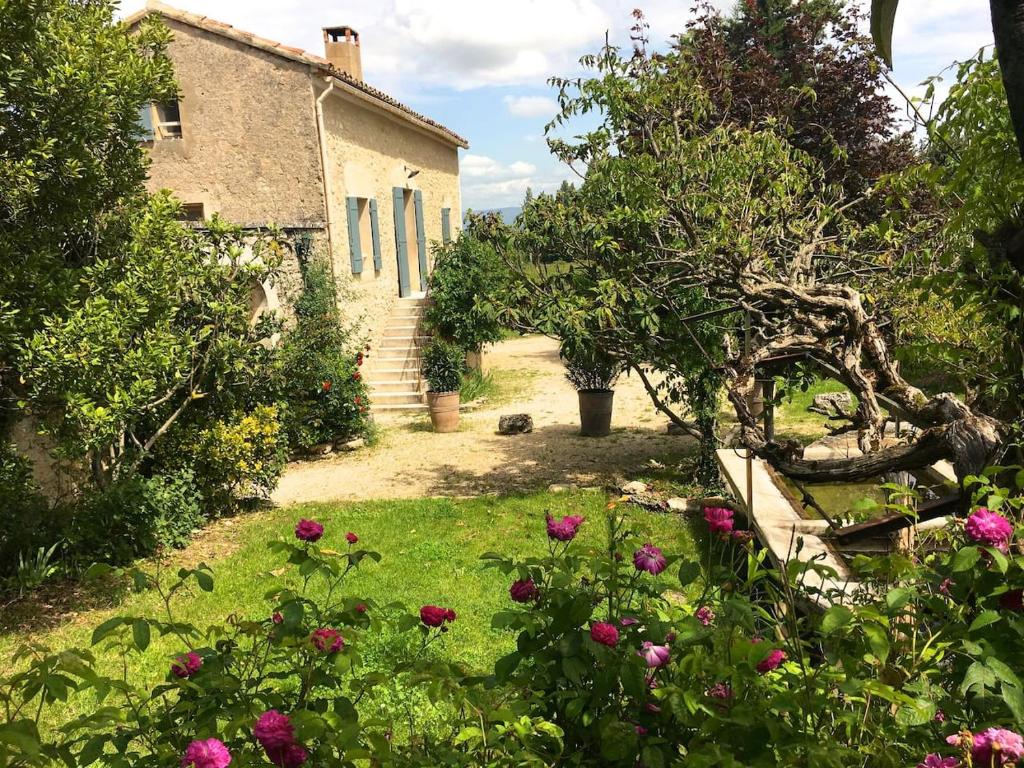 Maison de vacances La Magnanerie Chemin du Four, 84480 Bonnieux