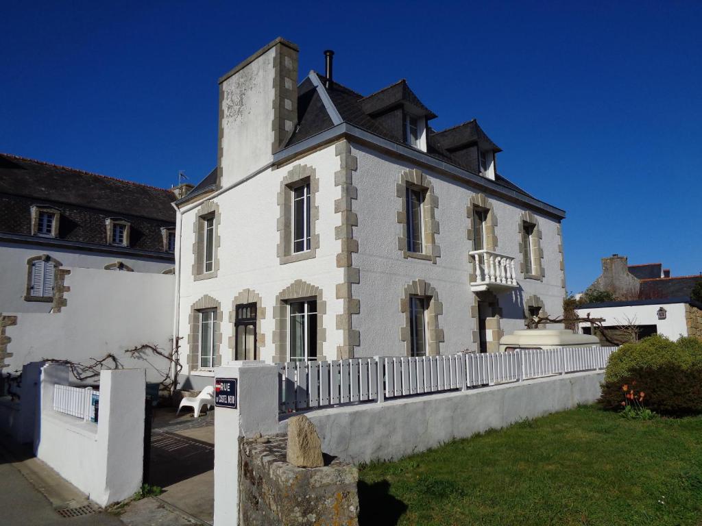 Maison d'hôtes la maison blanche 2 Rue de Castel Meur, 29770 Cléden-Cap-Sizun