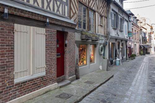 La maison Confidentielle - plein centre historique - 2 chambres - 4 pers Honfleur france