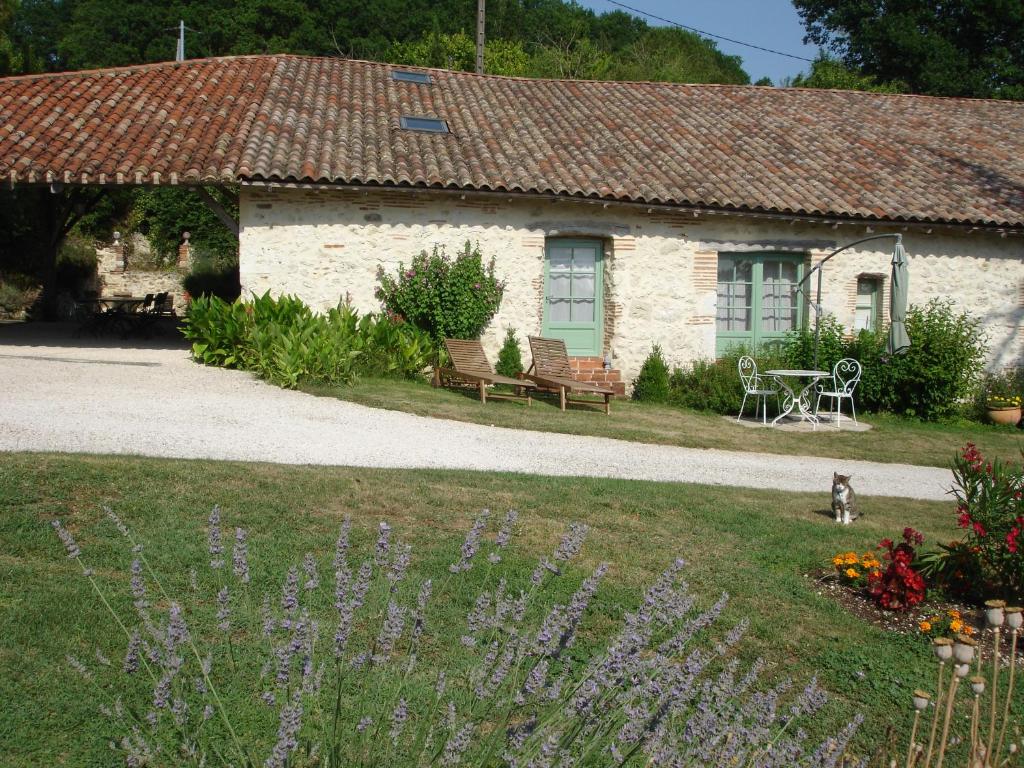 Maison d'hôtes La Maison de Maitre Lieu dit Villamade La Maison de Maitre, 47110 Sainte-Livrade-sur-Lot