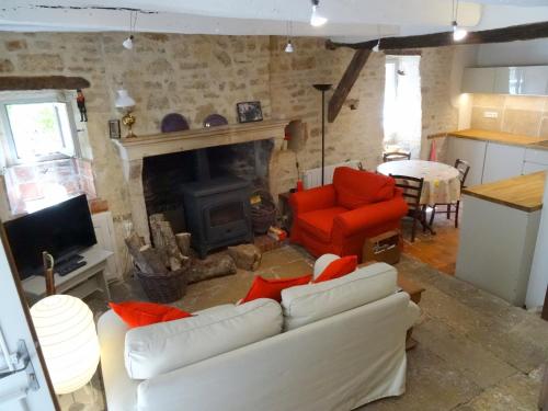 La Maison de Pierre Flavigny-sur-Ozerain france