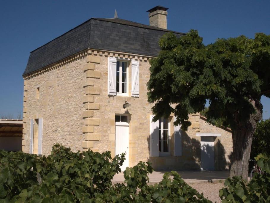 Villa La Maison des Vendangeurs CHATEAU DE LESCOURS, 56 D19, 33330 Saint-Sulpice-de-Faleyrens