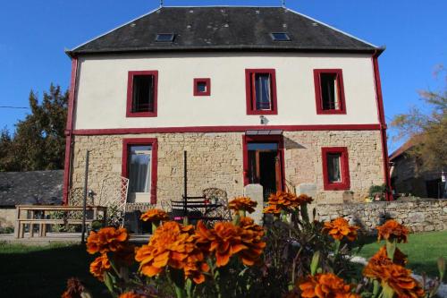 La Maison du Bonheur Anlhiac france