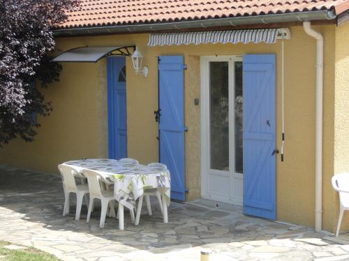 Séjour chez l'habitant La Maison Provençale 10 rue de la Romagnon Unieux