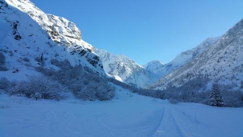 La MaiZon du Bois - Le Haut appartement de 130 m2 - Le Bas appartement de 70 m2 Champagny-en-Vanoise france