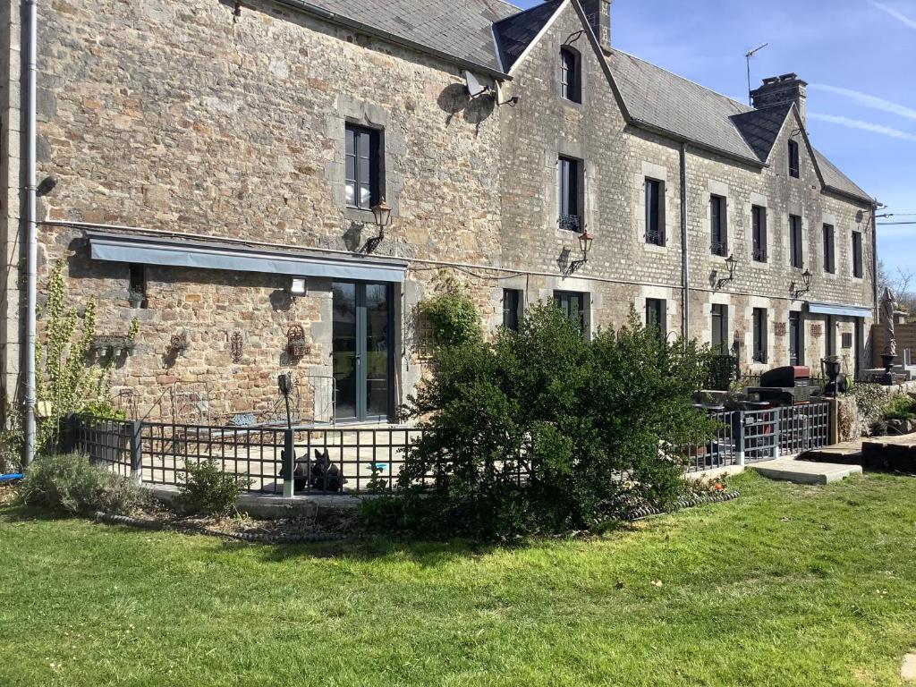 Appartement La Mathurie 4 16 Route de Trelly, 50660 Contrières