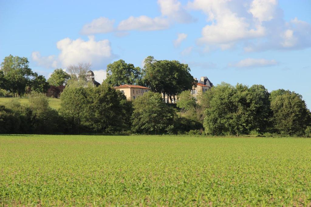 Maison de vacances La Métairie Domaine de Périgères, 63310 Mons