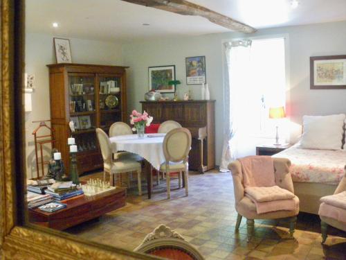 B&B / Chambre d'hôtes La Metairie du Pont LA VINEUSE 1 LA METAIRIE DU PONT Sainte-Hermine
