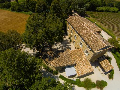 Maison d'hôtes La Moutière 301 route de Richerenches Colonzelle