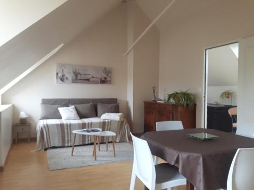 B&B / Chambre d'hôtes la noue aubert route du plessis 30 Juigné-sur-Loire