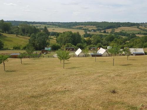 Tente de luxe La P'tite ferme de la Vie La Vimonderie Nord, Survie Survie