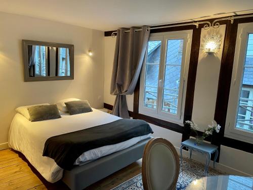 Appartement LA PARENTHÈSE DU CAPUCIN 28 rue du capucin Honfleur