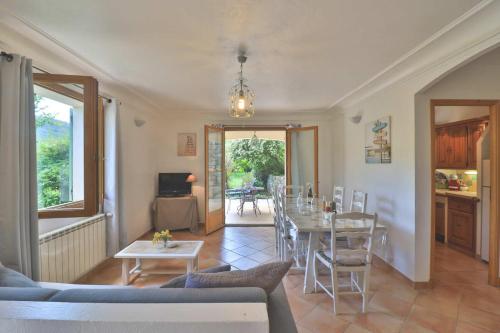 Maison de vacances La Pascaline Registered Accomodation 4 , Gites in France , Recommended By l 614 Chemin de Saint-jean Le Bar-sur-Loup