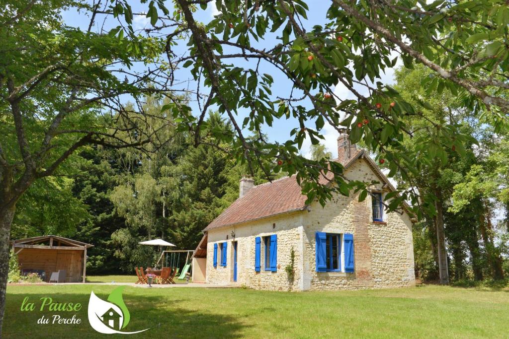 Maison de vacances La Pause du Perche - gîte au pied de la forêt L Hôtel Moisy, 61360 La Perrière