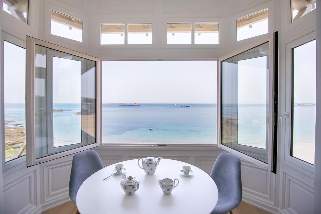 Appartement La Perle Marine 16 Chemin du Tertre Mignon, 35800 Dinard